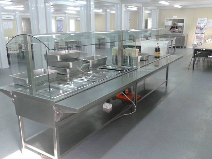 廚房餐廳設(shè)計實現(xiàn)圖