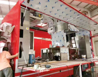 勇于挑戰(zhàn)新高度，我公司試水車內(nèi)廚房設(shè)備廚具安裝成功!