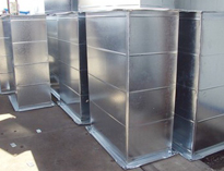 四川食堂廚房設備廠家告訴你通風管道如何選擇材質(zhì)