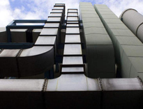 四川食堂廚房設備廠家告訴你如何確定排煙管道內(nèi)合理風速