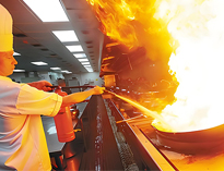 中央廚房設(shè)備廠家告訴你商用廚房最容易發(fā)生火災的地方