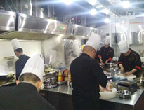 云南商用廚房設備廠家告訴你企業(yè)食堂設備清單包含什么