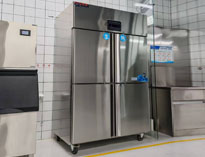 四川智能炒菜機(jī)廠家告訴你如何使用直冷冰柜